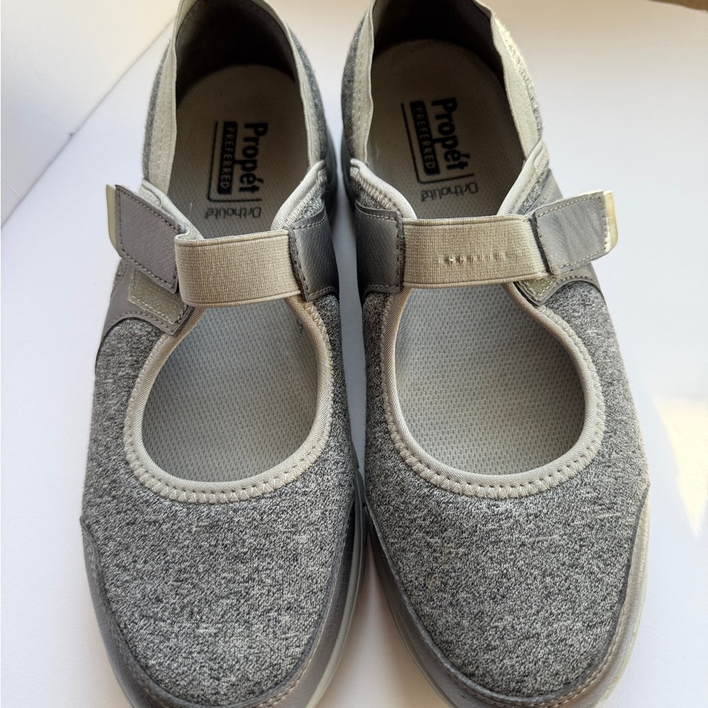 Propet Heather Gray Mary Jane Flats